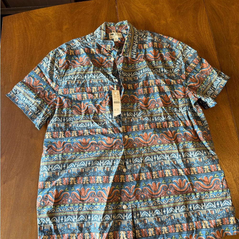 NWT men’s Jcrew button down Aztec Hawaiian printed cotton light weight sz med